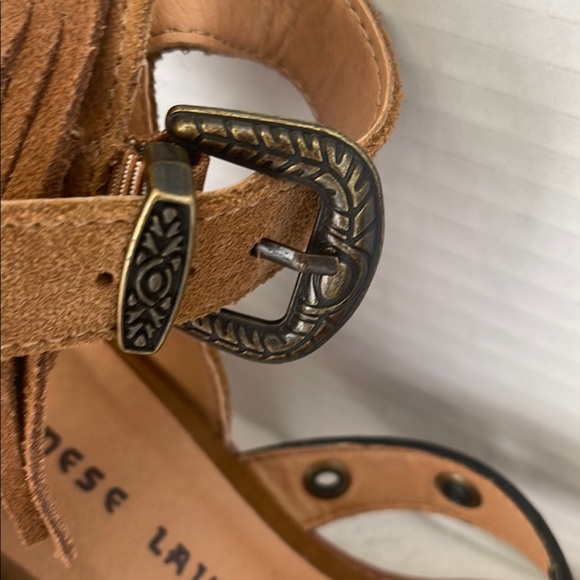 Chinese Laundry Tan and Black Heels with Chunky Heel and Ankle Strap - Picture 3 of 7